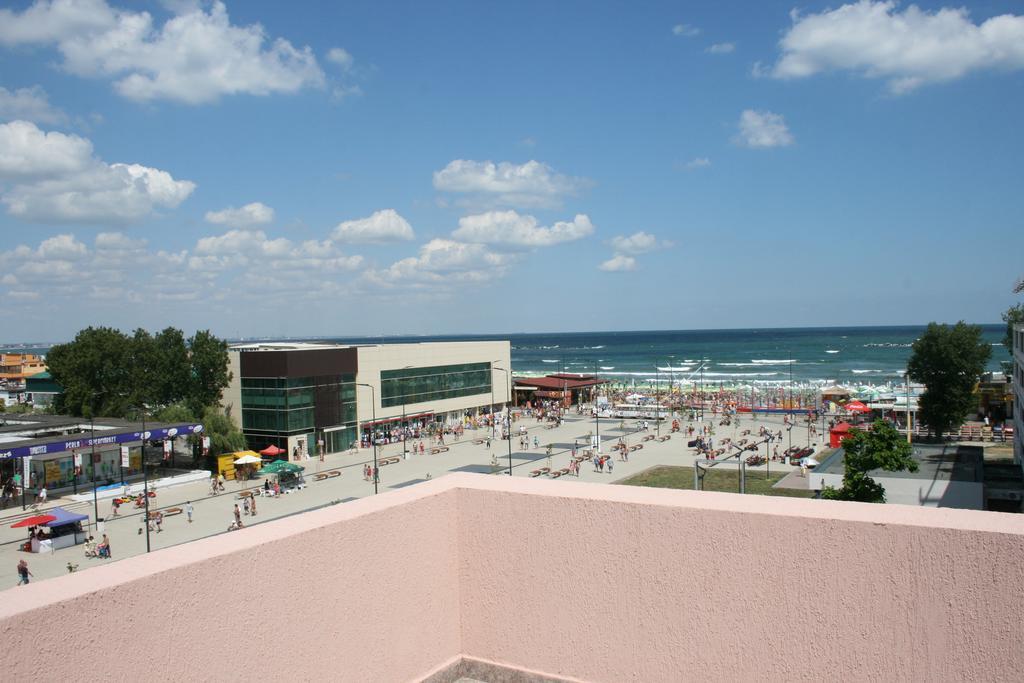 Hotel Mihaela Mamaia Quarto foto